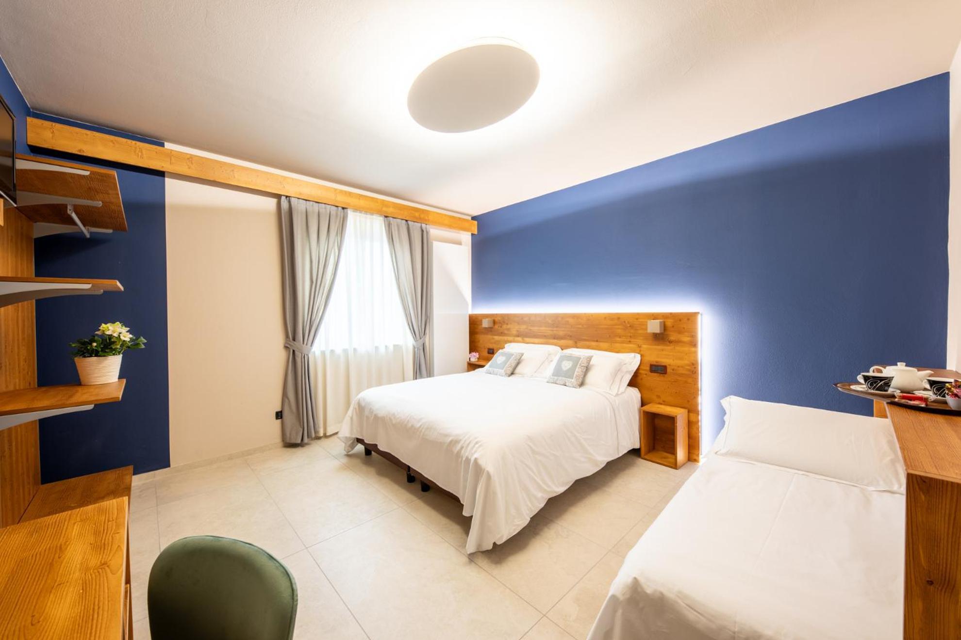 Hotel La Primula Borgo San Dalmazzo Esterno foto